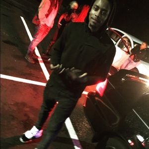 Meet your Posher, James